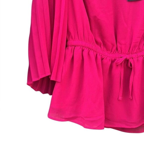 Sofia Jeans V-Neck Sheer Top with Pleated Sleeves Size M - Picture 4 of 9